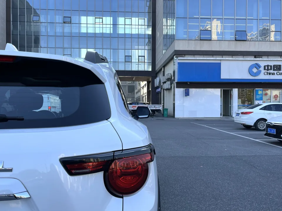 Haval Big Dog PLUS 2.0T 2WD Trendy Wild Edition 2024 — миниатюра 4