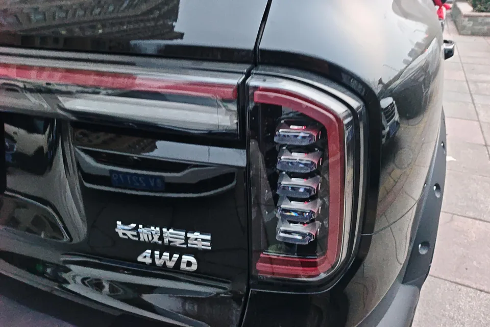 Haval Dargo Haval Big Dog 2024 2.0T four-wheel drive Chinese pastoral dog version 2024 — миниатюра 2