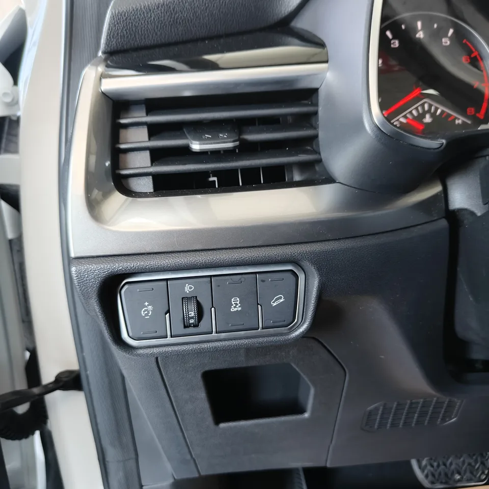 Haval H6 National Fashion Edition 1.5T Automatic Urban Edition 2023 — миниатюра 4