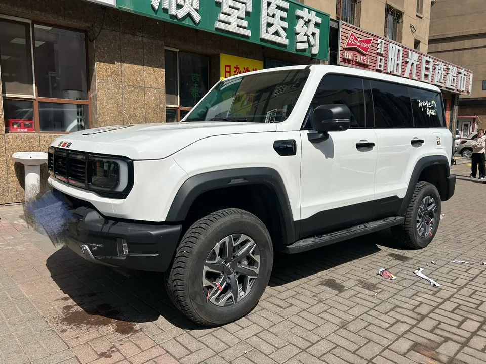 BAIC Beijing Off-road BJ40 2025
