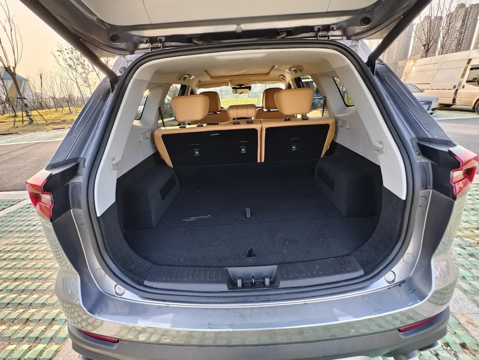 Chery Tiggo 8 Pro Tiggo 8 PRO 2024 Champion Edition 390T 2WD Peak Edition 5 Seaters 2023 — миниатюра 4