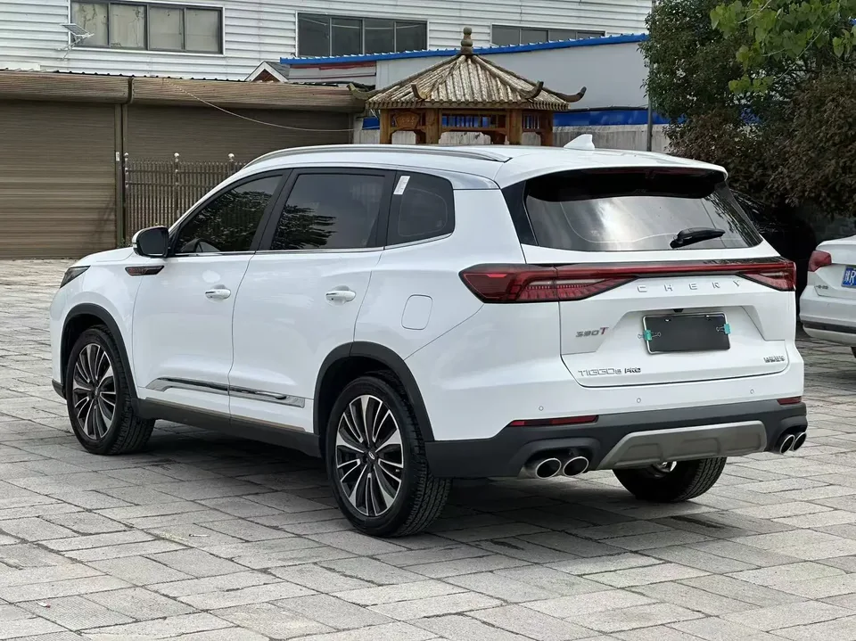 Chery Tiggo 8 Pro 390T 2WD Sky Edition 5 Seaters 2022 — миниатюра 2
