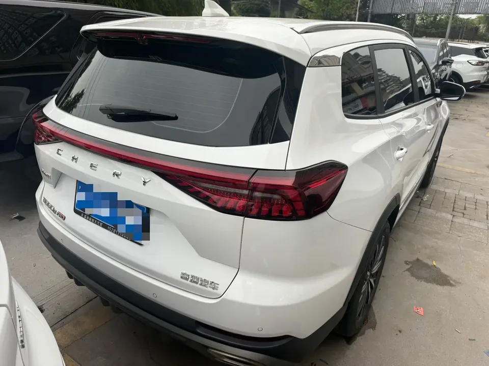 Chery Tiggo 8 Pro 290T two-wheel drive deep space version 5 seats 2022 — миниатюра 2