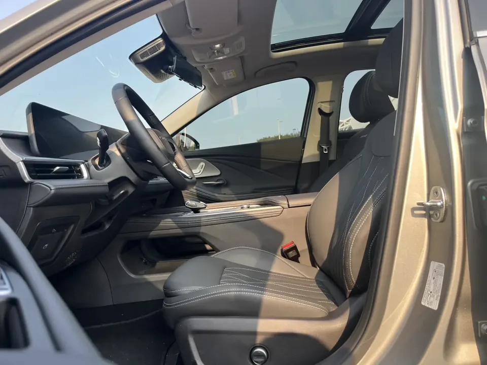 Chery Arrizo 8 1.6TGDI DCT Rui 2024 — миниатюра 5
