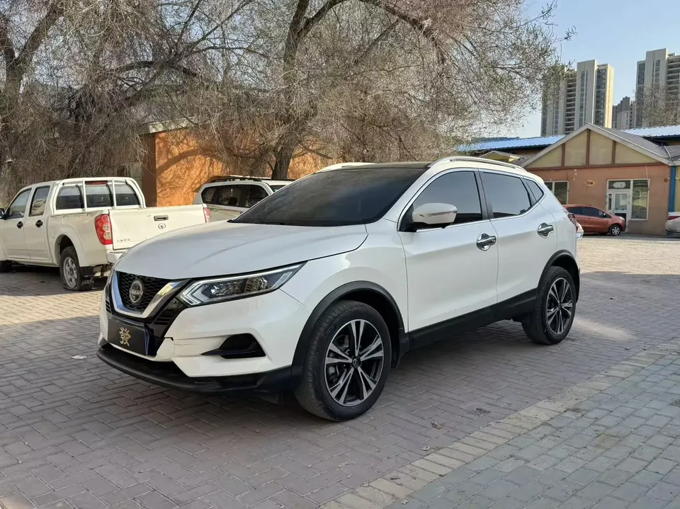 Nissan Qashqai Qashqai 2023 Classic 2.0L Leading Edition 2024 — photo 1, buy with delivery to Moscow