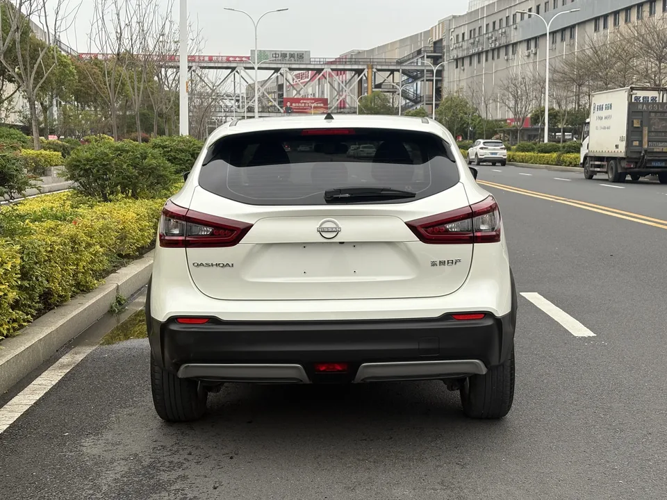 Nissan Qashqai Classic 2.0L Comfort Edition 2023 — миниатюра 2