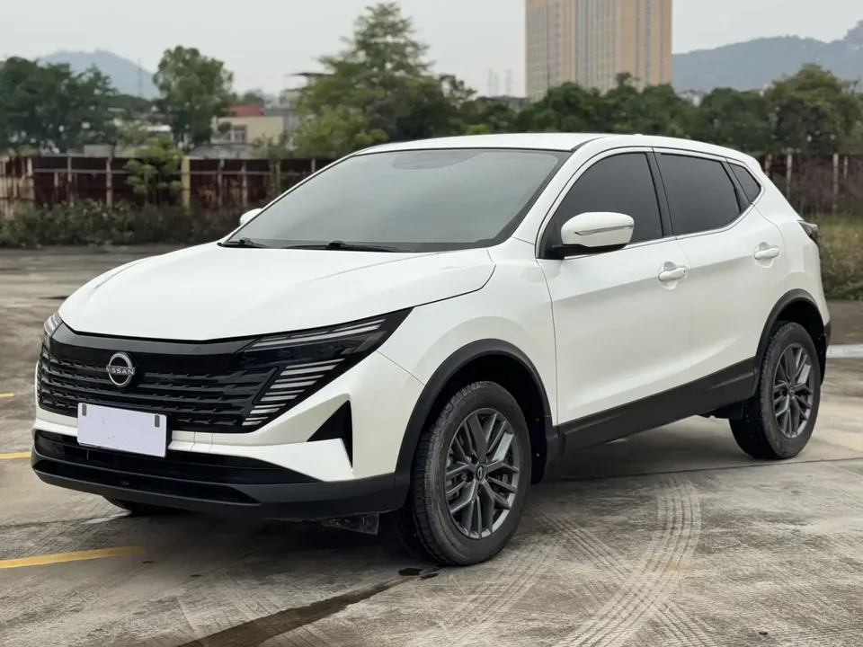 Nissan Qashqai Qashqai 2025 Honor 2.0L CVT XV True Heart Edition 2024 — photo 1, buy with delivery to Moscow