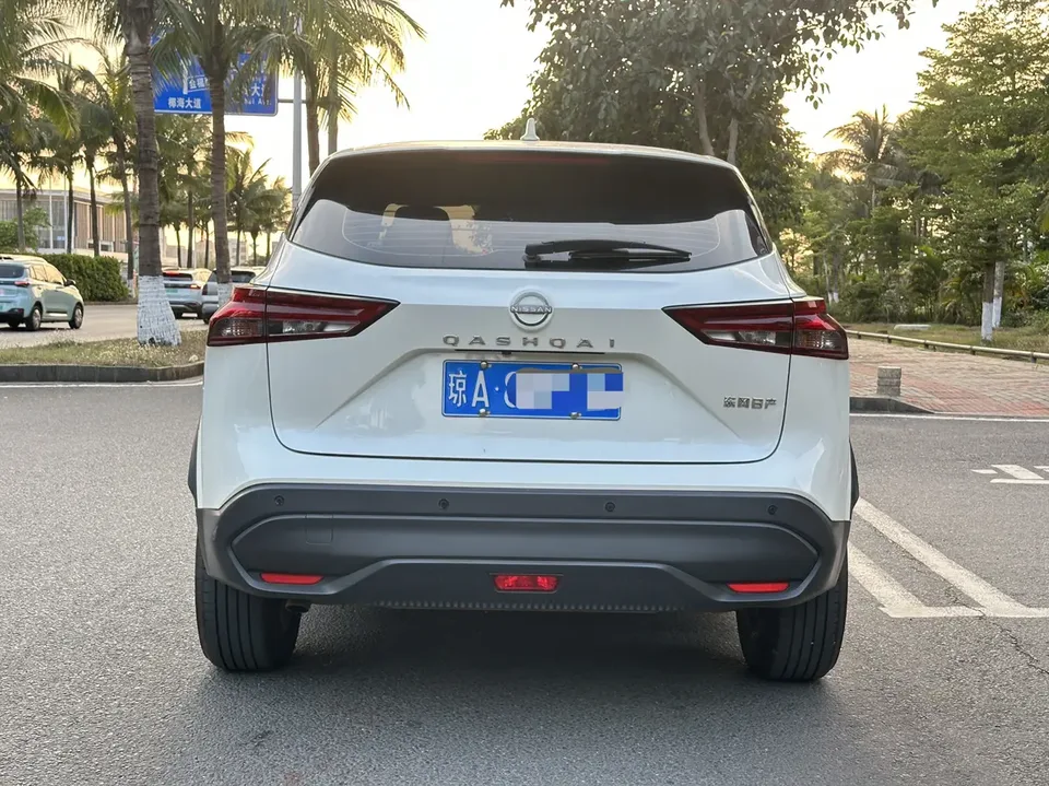 Nissan Qashqai 1.3T Elite Edition 2024 — миниатюра 2