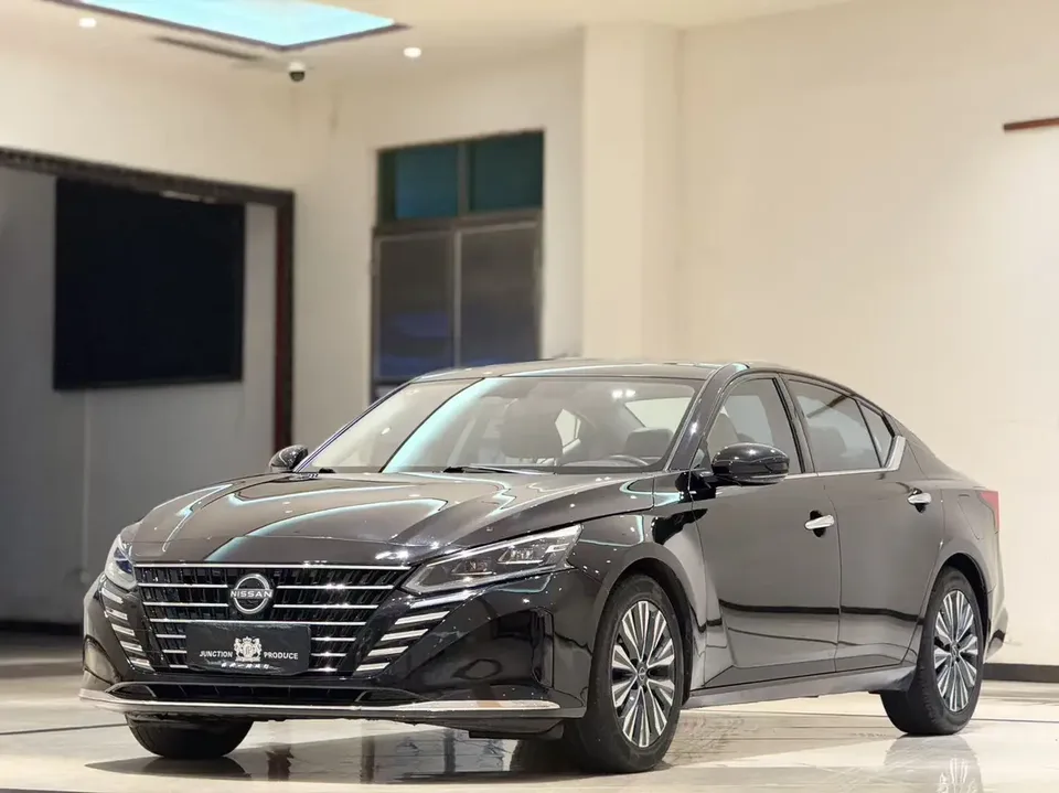 Nissan Altima Teana 2.0L XL-TLS Enjoy Edition 2023 — фото 1, купить с доставкой в Москву