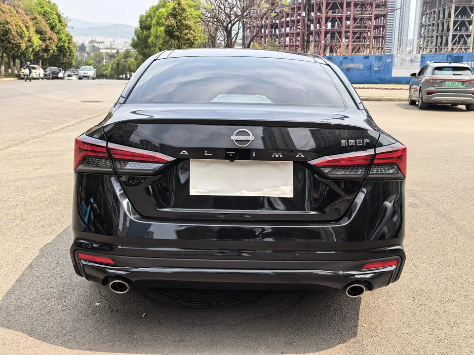 Nissan Altima 2.0L XE Pure Edition 2023 — миниатюра 2