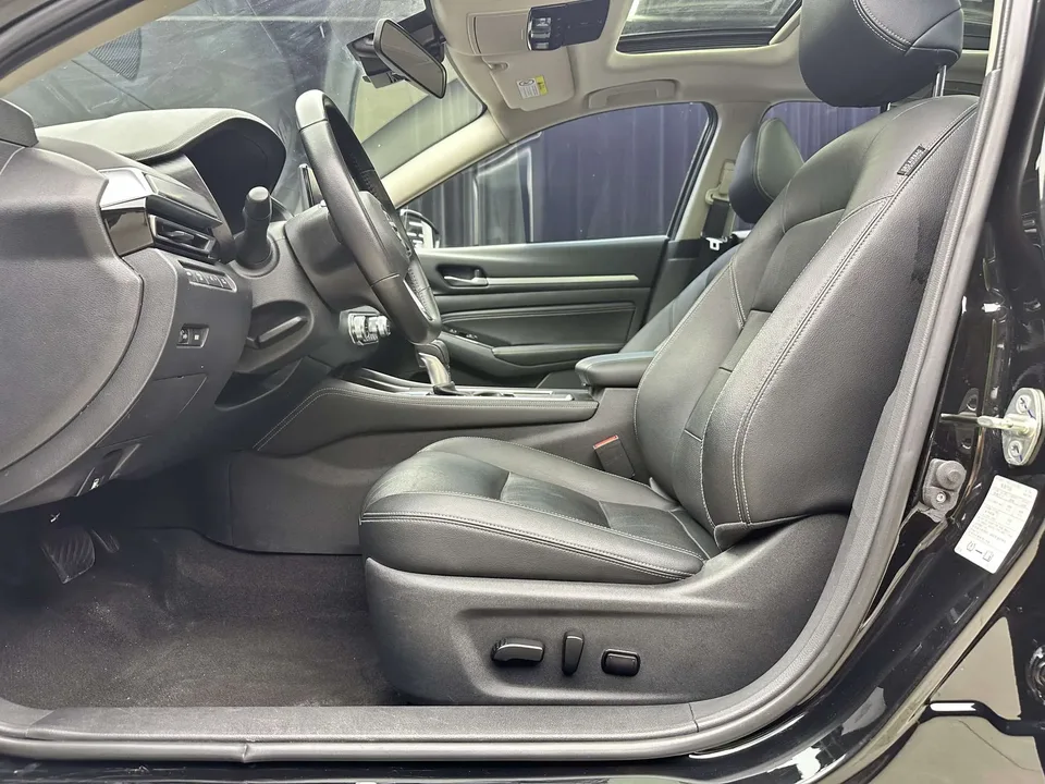 Nissan Altima Teana 2.0L XL-TLS Enjoy Edition 2023 — thumbnail 5