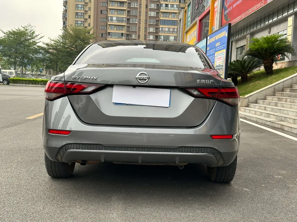 Nissan Sylphy Sylphy 2022 1.6L XL CVT Enjoy Edition 2022 — миниатюра 2
