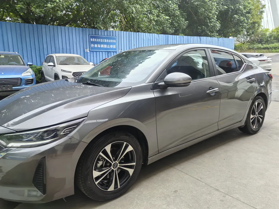 Nissan Sylphy Sylphy 2023 1.6L CVT Enjoy Edition 2024 — thumbnail 3