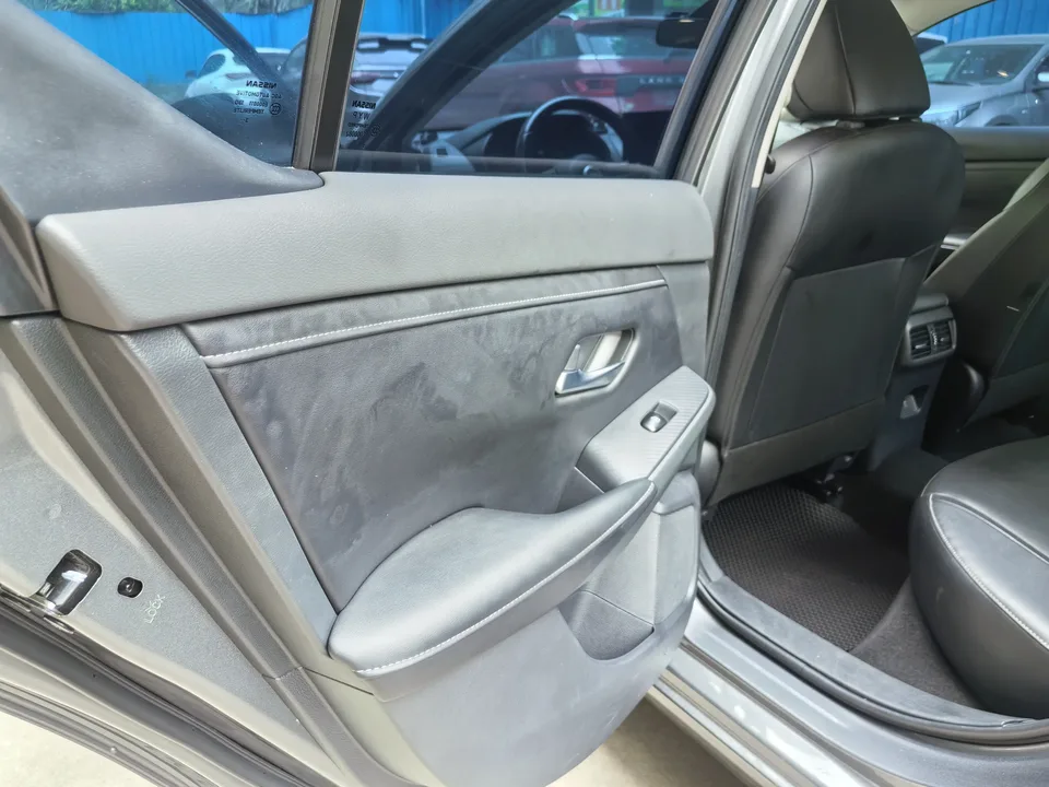 Nissan Sylphy Sylphy 2023 1.6L CVT Enjoy Edition 2024 — thumbnail 5