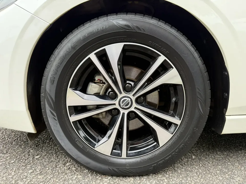 Nissan Sylphy Sylphy 2022 Sylphy 2022 1.6L XL CVT Enjoy Edition 2023 — thumbnail 3