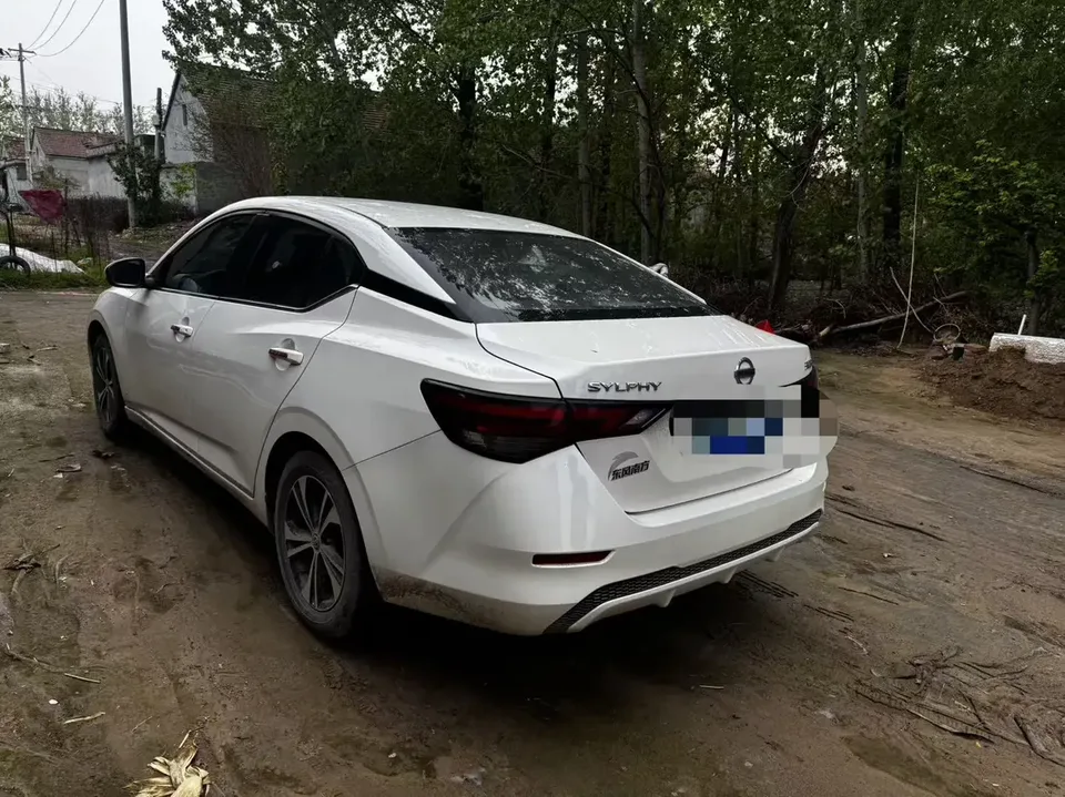 Nissan Sylphy Sylphy 2022 Sylphy 2022 1.6L XL CVT Enjoy Edition 2022 — thumbnail 4