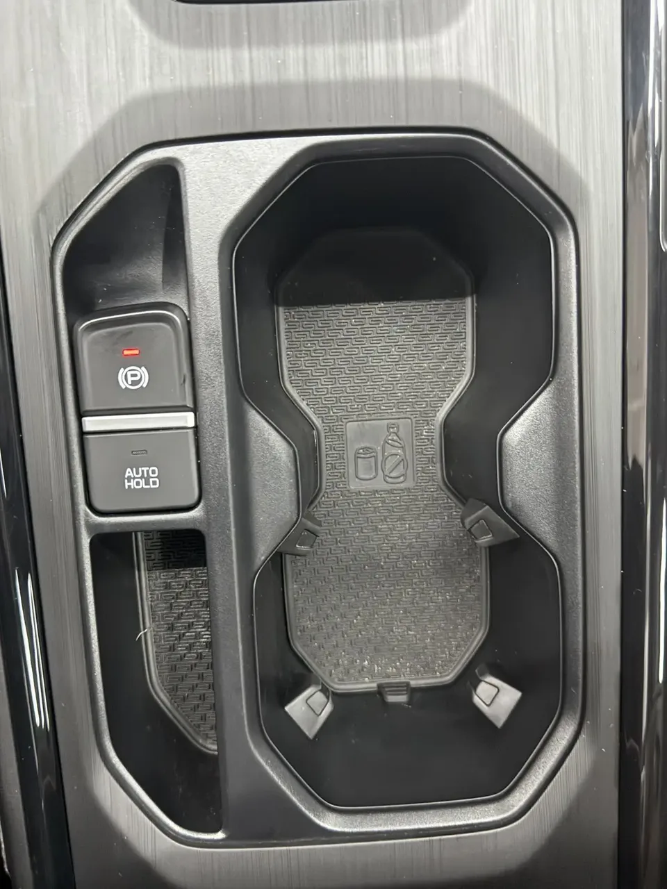 Geely Vision X6 PRO 1.4T Automatic Premium Edition 2023 — миниатюра 3