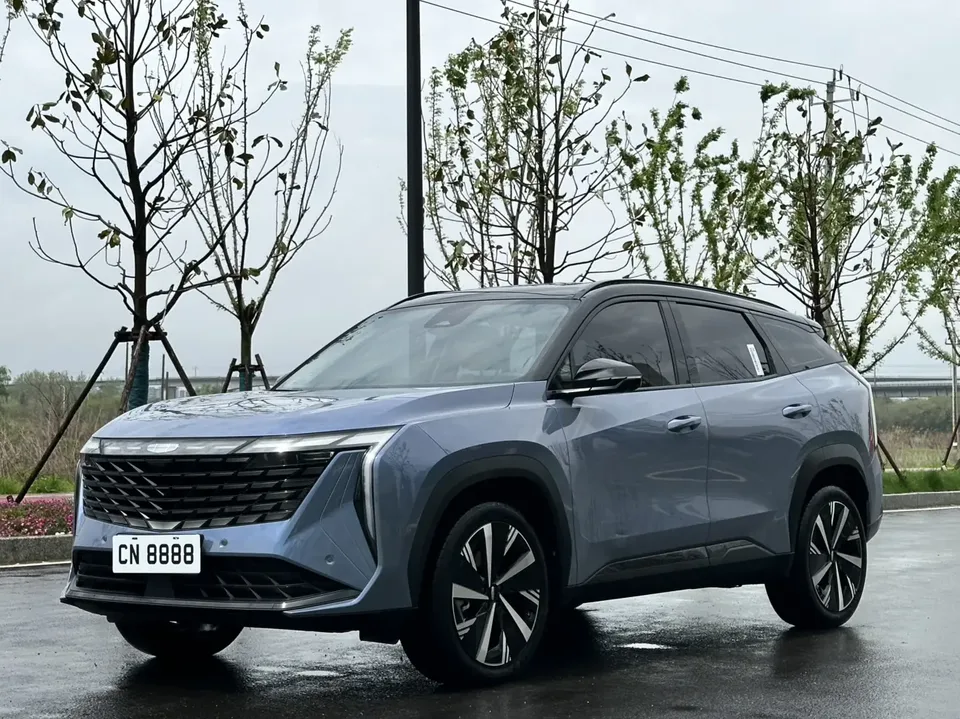 Geely Atlas L 2024