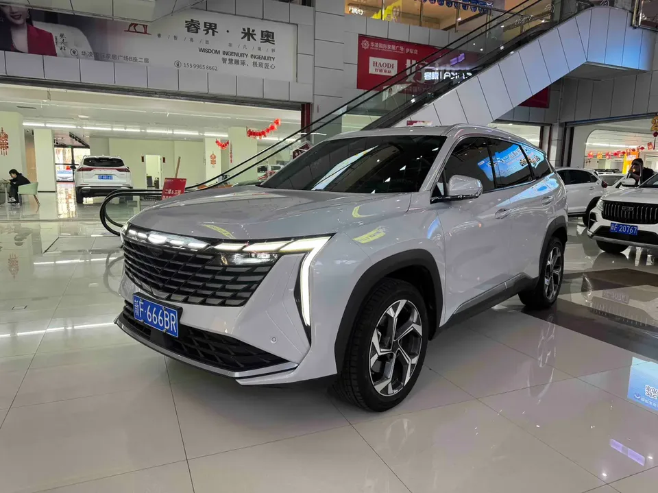 Geely Atlas L 2024