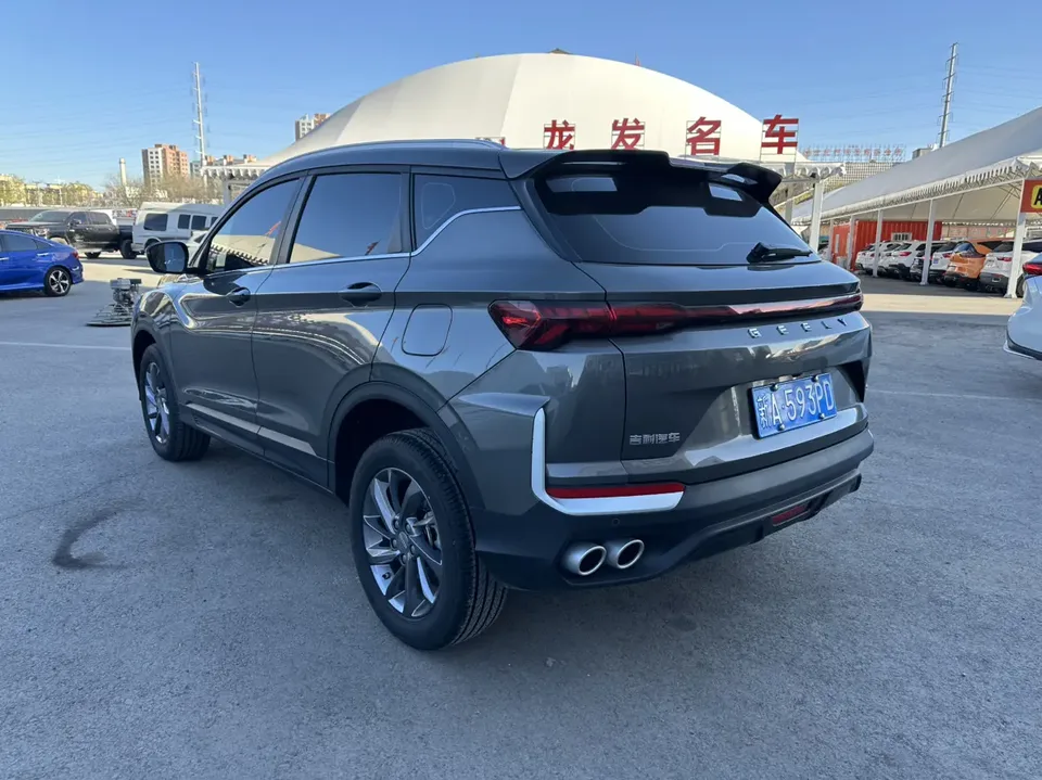 Geely Coolray SX11 Binyue L 1.5TD DCT Beyond Edition 2025 — миниатюра 4
