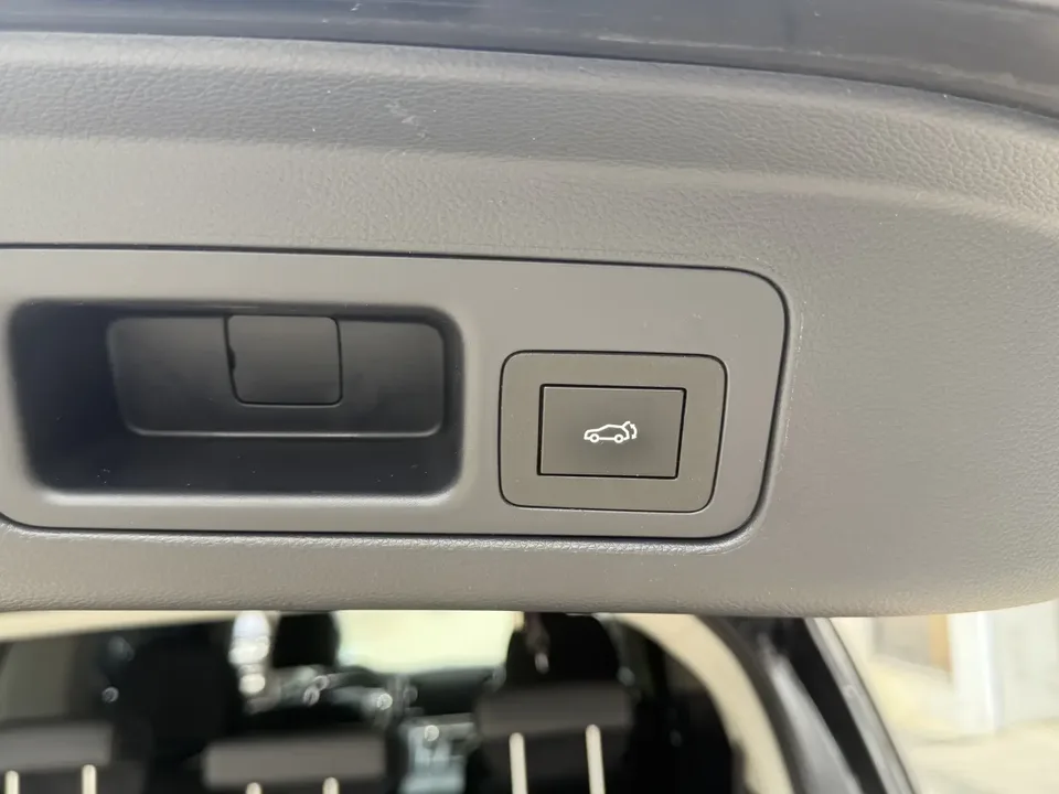 GAC Trumpchi M8 Trumpchi M8 2023 Trumpchi M8 2021 Lead Show Series 390T Extreme Edition 2022 — thumbnail 3