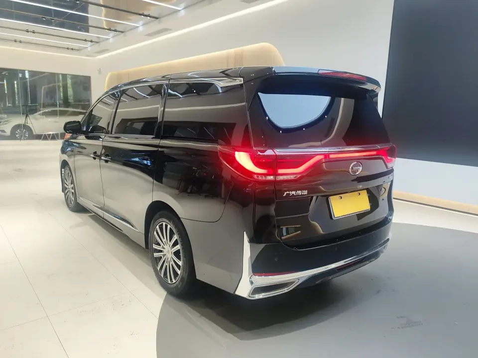 GAC Trumpchi M8 Trumpchi M8 2021 Lingxiu Series 390T Premium Edition 2022 — миниатюра 2