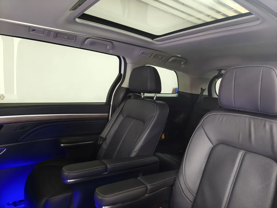 GAC Trumpchi M8 Lingxiu Series 390T Premium Edition 2023 — миниатюра 4