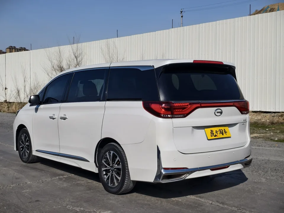 GAC Trumpchi M8 Trumpchi M8 2023 Lingxiu Series 390T Exclusive Edition 2022 — миниатюра 4