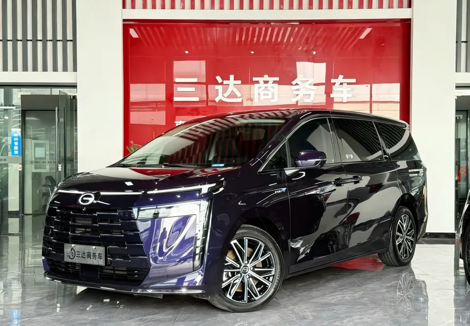 GAC Trumpchi E8 PHEV 2024