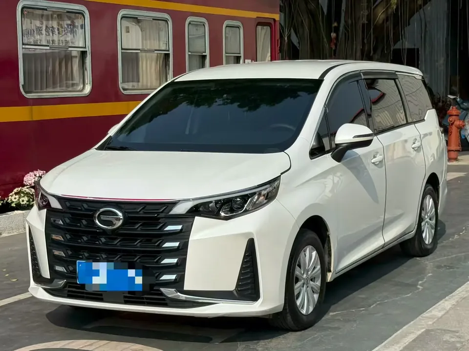 GAC Trumpchi M6 2023