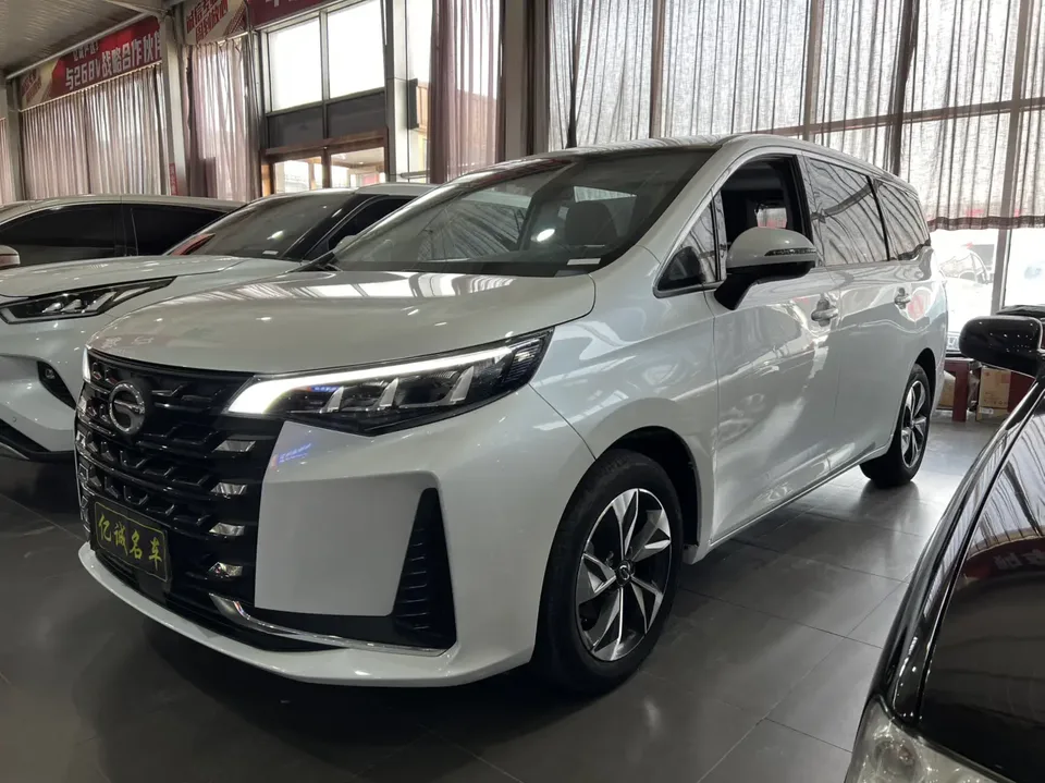 GAC Trumpchi M6 2023