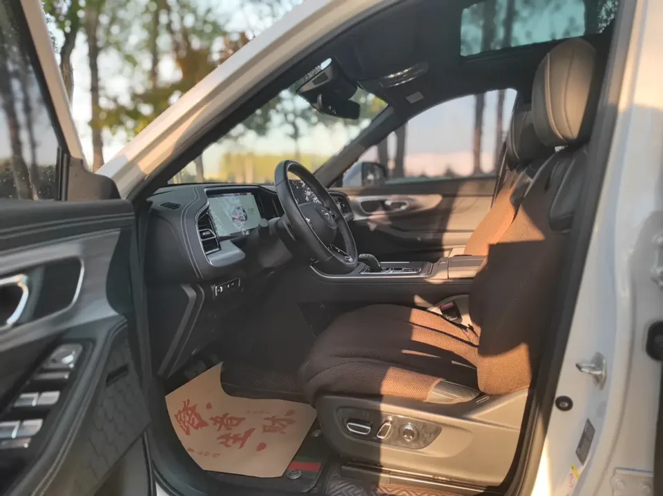 GAC Trumpchi GS8 Trumpchi GS8 2024 Trumpchi GS8 2024 Pilot Series 2.0TGDI 2WD Luxury Connected Edition 2023 — thumbnail 4