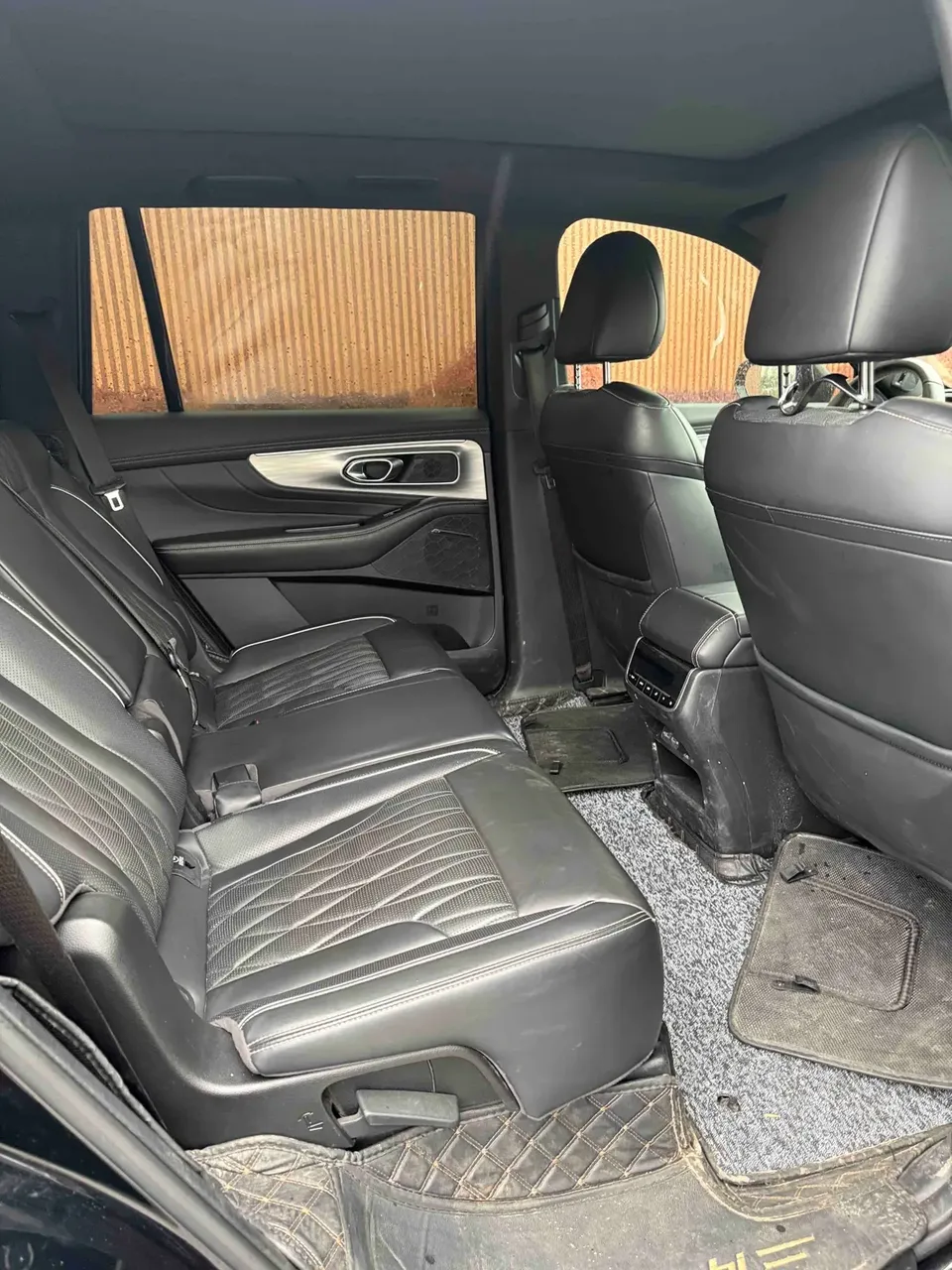 GAC Trumpchi GS8 Trumpchi GS8 2022 Pilot Series 2.0TGDI 2WD luxury smart connected version 7 seats 2022 — миниатюра 4
