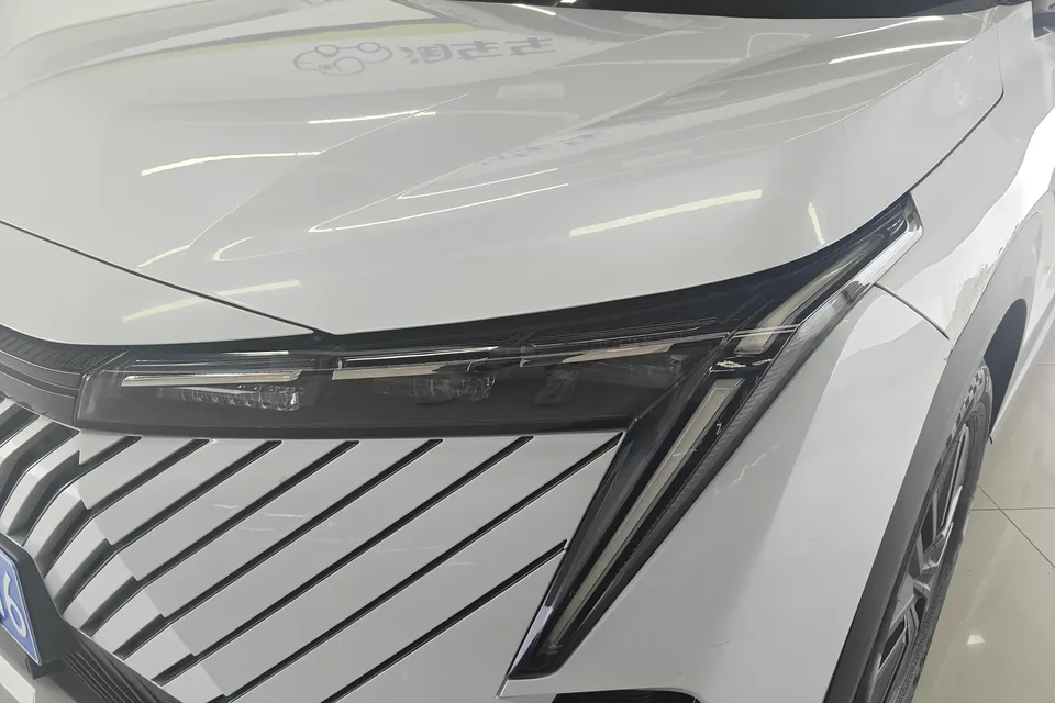 GAC Trumpchi Shadowcool Hybrid 2.0ATK Gemini Edition 2024 — миниатюра 4
