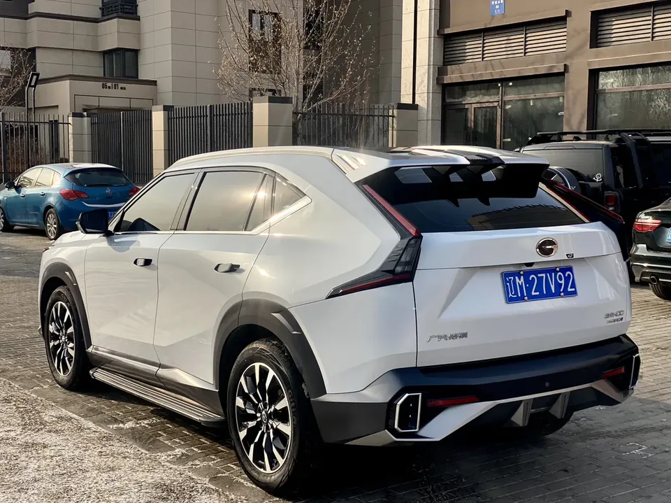 GAC Trumpchi Shadowcool Yingku Hybrid 2.0ATK Gemini Pro Edition 2023 — миниатюра 4