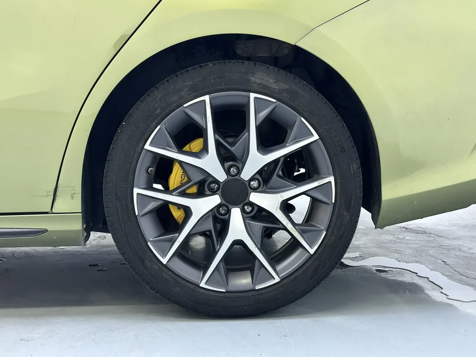 GAC Trumpchi Shadow Leopard 2022