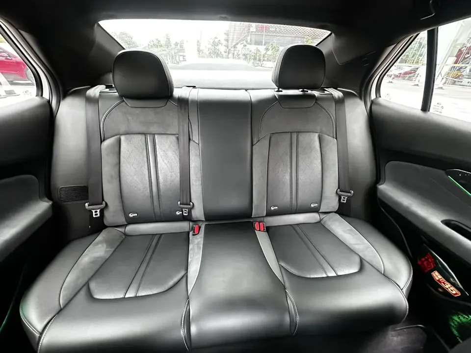 GAC Trumpchi Shadow Leopard 400T Automatic R Pro Edition 2024 — миниатюра 4