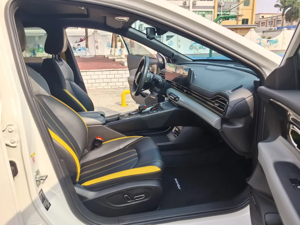 GAC Trumpchi Shadow Leopard 270T J16 Edition 2023 — миниатюра 4