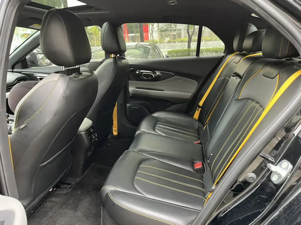 GAC Trumpchi Shadow Leopard 270T DCT J16 Edition 2023 — миниатюра 3