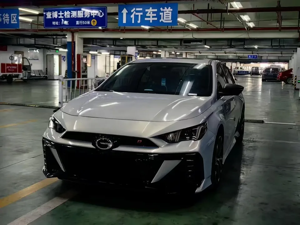 GAC Trumpchi Shadow Leopard 2025