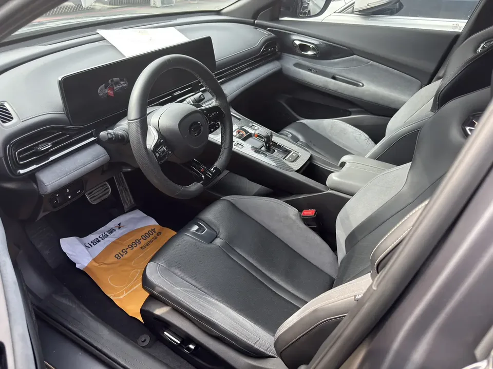 GAC Trumpchi Shadow Leopard 400T Automatic R Pro Edition 2024 — миниатюра 4