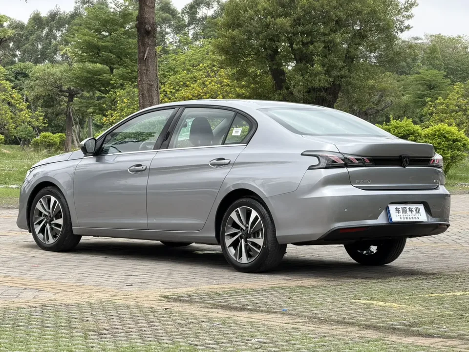 Peugeot 408 360THP Latu Edition 2024 — миниатюра 2