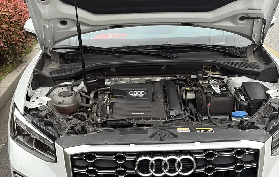 Audi Q2L Audi Q2L 2022 35 TFSI RS kit burning speed type 2022 — миниатюра 5