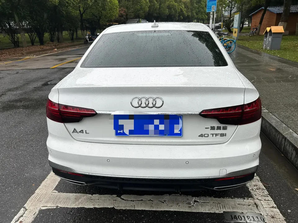 Audi a4 l A4L 2022 Audi A4L 2022 40 TFSI Fashion Dynamic Edition 2022 — thumbnail 2