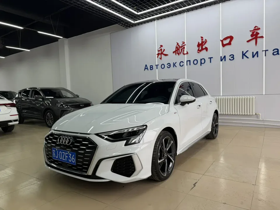 Audi A3 Audi A3 2023 Sportback 35 TFSI Stylish and sporty 2023 — photo 1, buy with delivery to Moscow