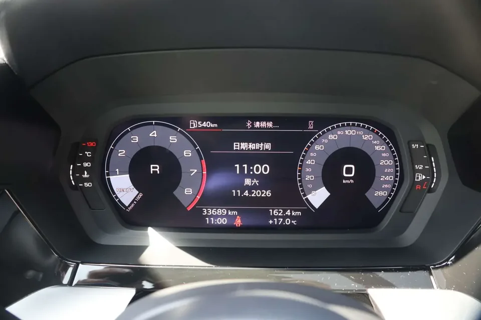 Audi A3 facelift Sportback 35 TFSI stylish and sporty 2023 — миниатюра 4