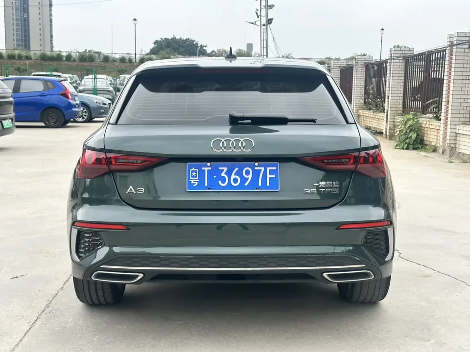 Audi A3 facelift Sportback 35 TFSI stylish and sporty 2023 — миниатюра 2