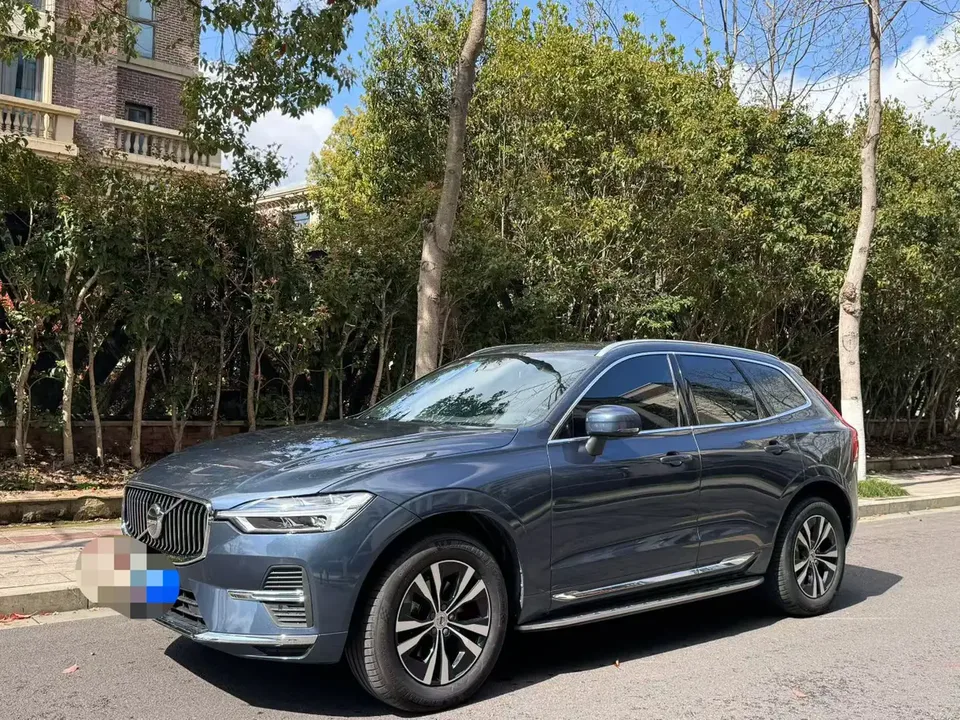 Volvo XC60 2022
