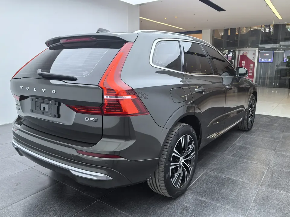Volvo XC60 Volvo XC60 2022 B5 4WD Zhiyuan Deluxe Edition 2022 — миниатюра 3