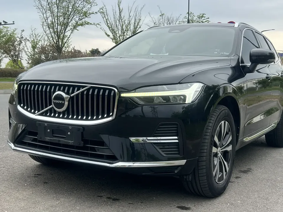 Volvo XC60 Volvo XC60 2023 B5 4WD Zhiyi Deluxe Edition 2022 — thumbnail 4